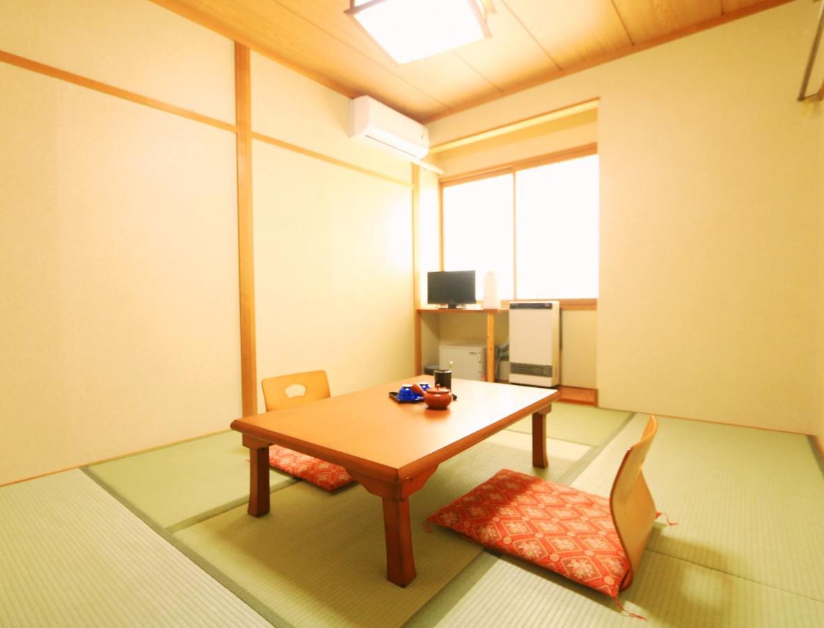 Kawatatsu Hotel Nozawaonsen Buitenkant foto