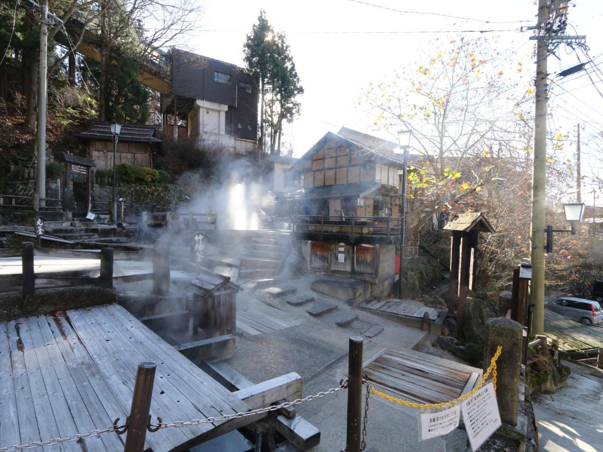 Kawatatsu Hotel Nozawaonsen Buitenkant foto